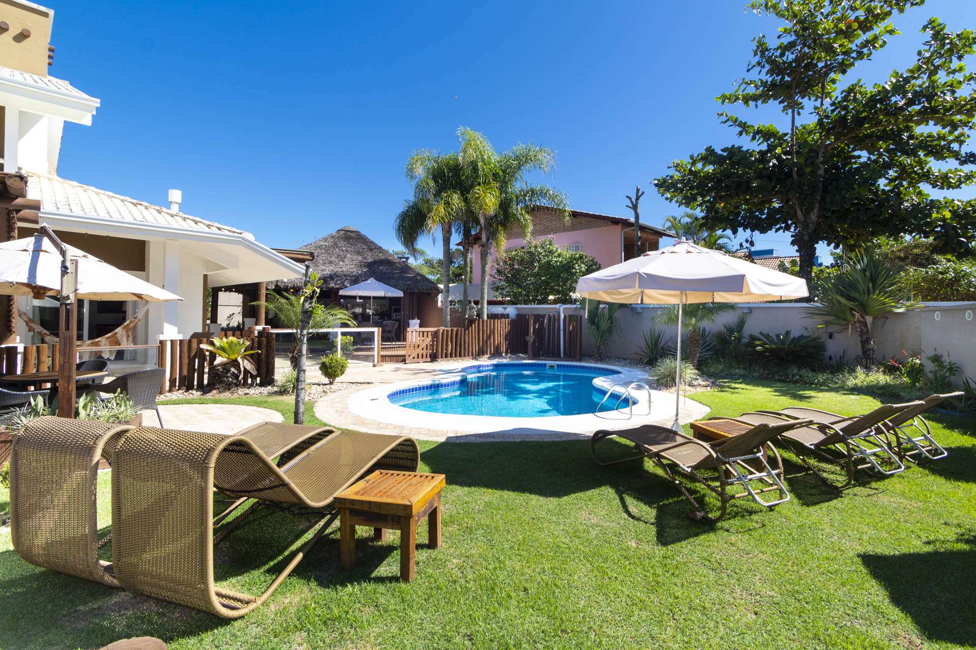 summer-dreams-portugal-investimento-imobiliario-casa-vida-boa-mariscal-bombinhas-galeria07